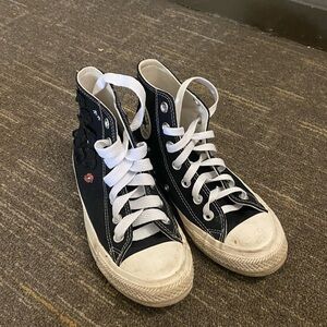 Converse Black and White High-Top Sneakers with Daisies Women’s Size 5.5